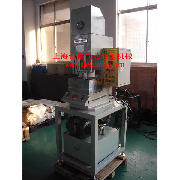 C type fast oil pressure machine (table type oil press)